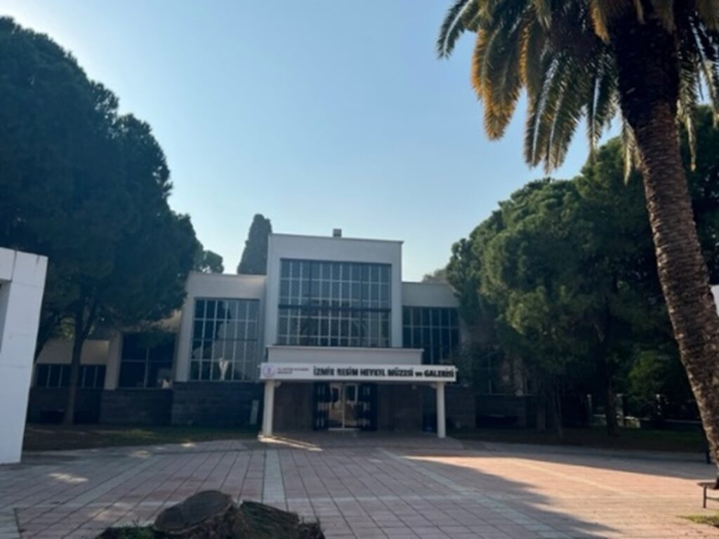Ferenc Hillinger ve Bruno Taut: İzmir Enternasyonal Fuarı Kültür Köşkü